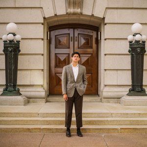 Meet your Posher, Michael